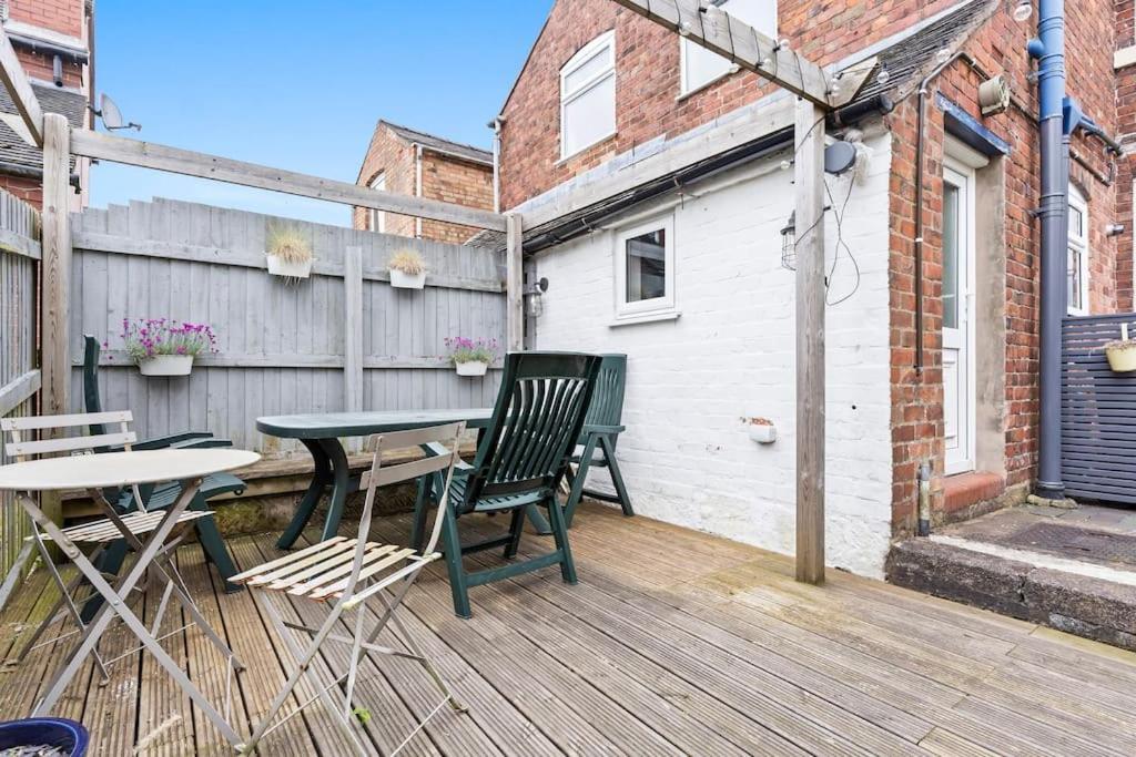Villa The Old Post Office 5 Mins Drive To Alton Towers Extérieur photo