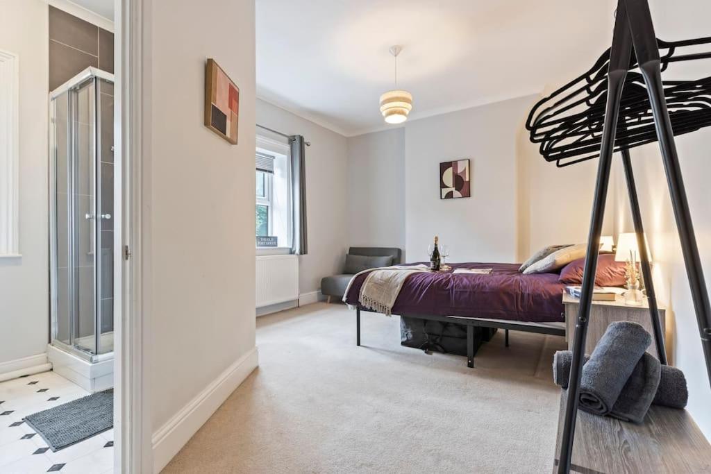Villa The Old Post Office 5 Mins Drive To Alton Towers Extérieur photo