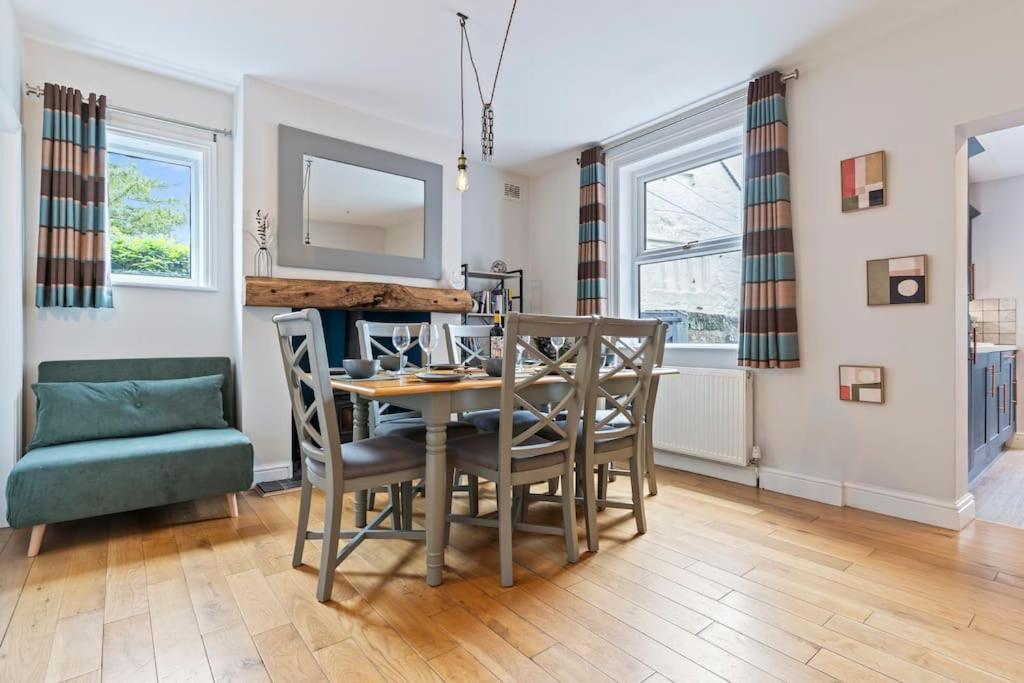 Villa The Old Post Office 5 Mins Drive To Alton Towers Extérieur photo